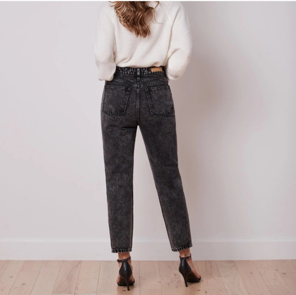 Yoga Jeans black acid wash pants - Picture 6 of 7
